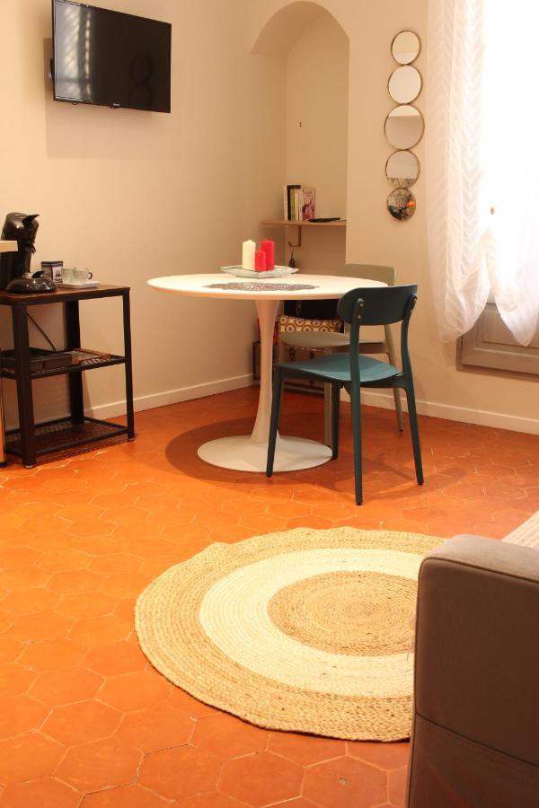 Chez Marie Louise Apartment Pezenas Ngoại thất bức ảnh