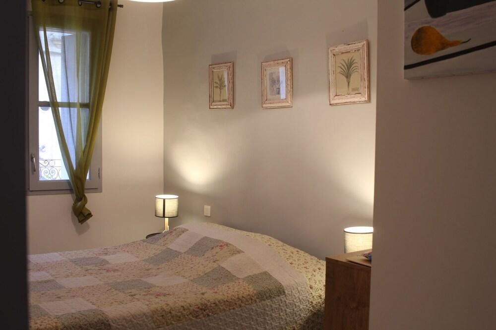 Chez Marie Louise Apartment Pezenas Ngoại thất bức ảnh
